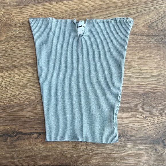 SUPERDOWN | Edith Sweater Knit Tube Top - Picture 2 of 6
